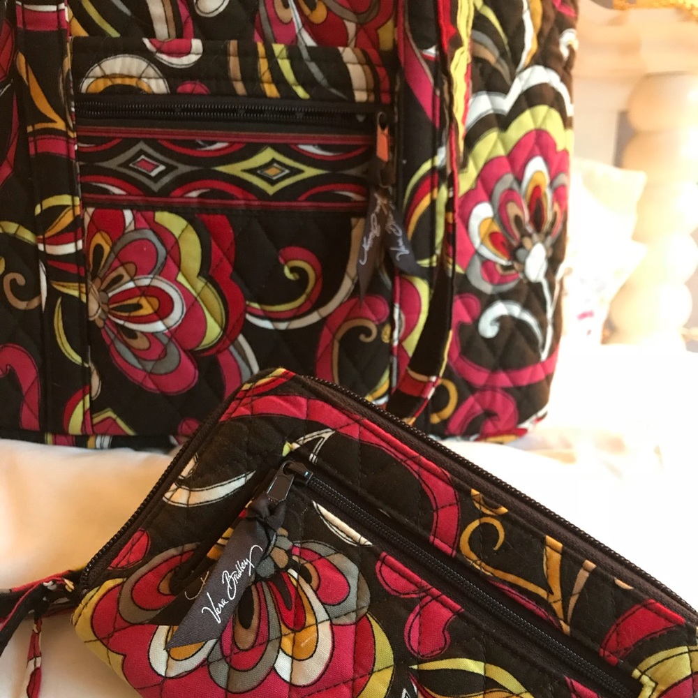 Iconic Vera Bradley Tote
